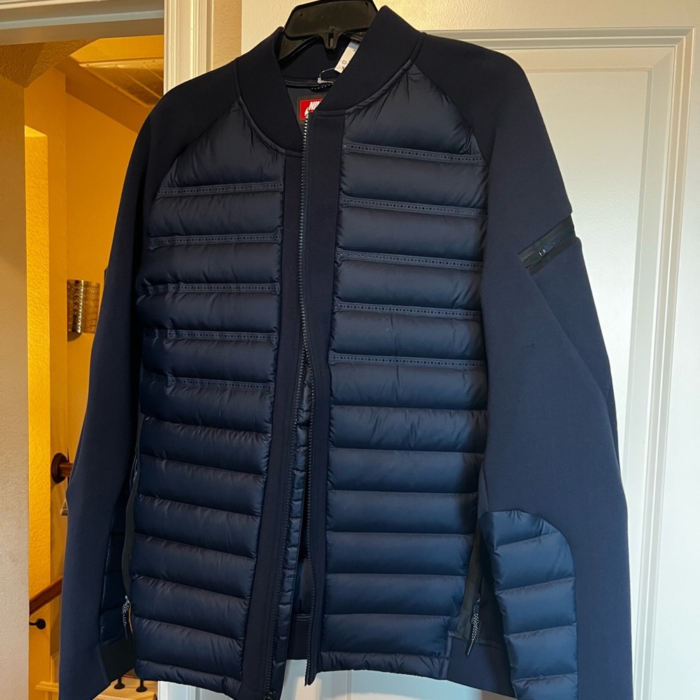 Mens Nike Aeroloft Jacket